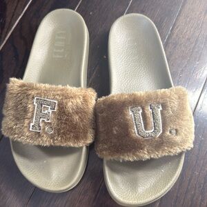 Fenty Puma Slides